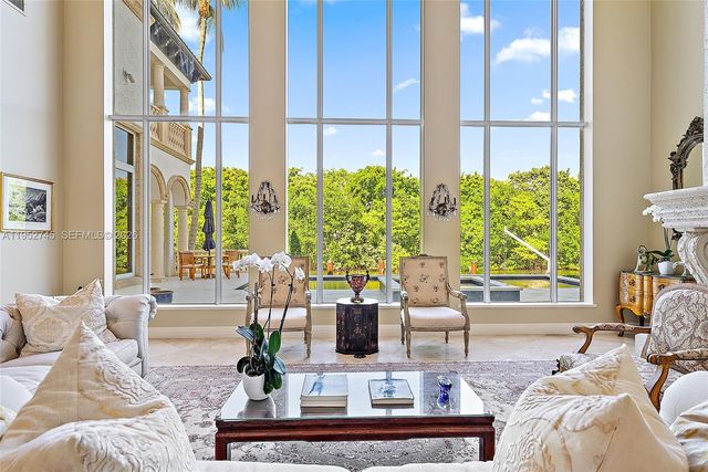 849 Harbour Isle Pl, North Palm Beach, FL 33410