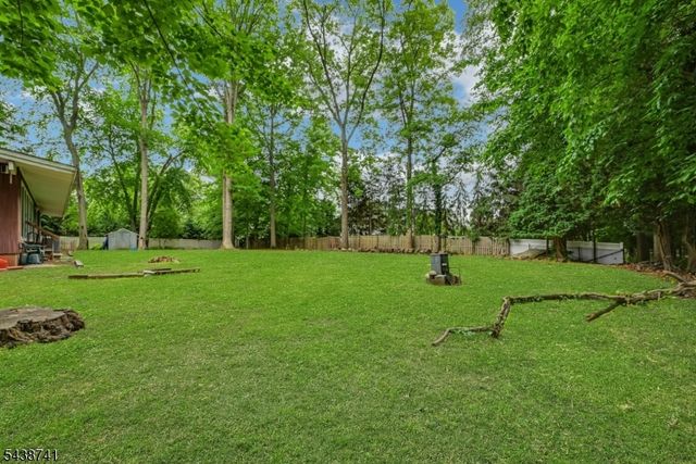 2009 E Glen Ave, Washington Twp., NJ 07676