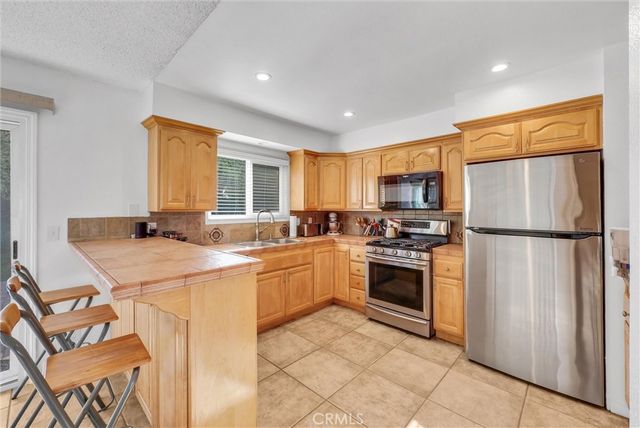 16572 Patricia Lane, Huntington Beach, CA 92647