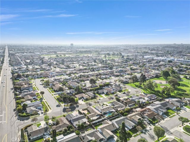 16572 Patricia Lane, Huntington Beach, CA 92647