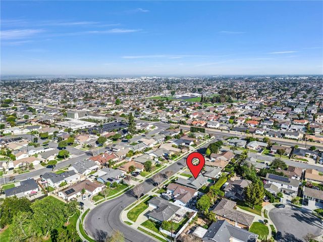 16572 Patricia Lane, Huntington Beach, CA 92647