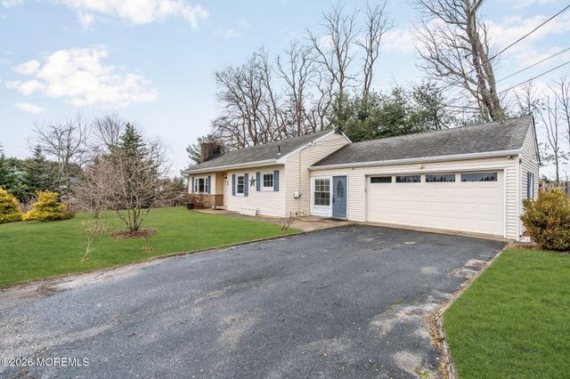 90 Shark River Road, Tinton Falls, NJ 07753