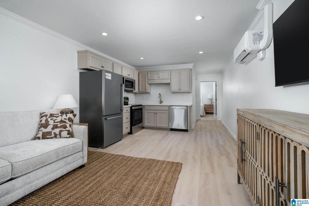 1212 12th St Apt 47, Tuscaloosa, AL 35401