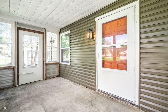 1961 N Dequincy Street, Indianapolis, IN 46218