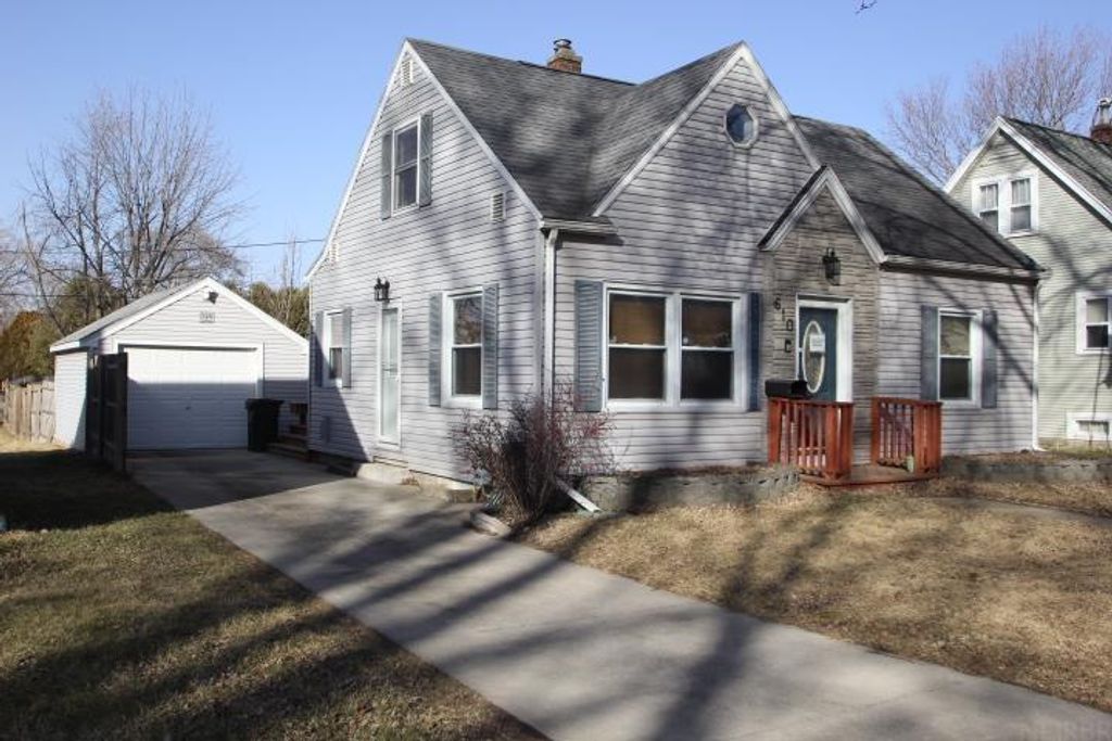 610 Reber Avenue, Waterloo, IA 50701