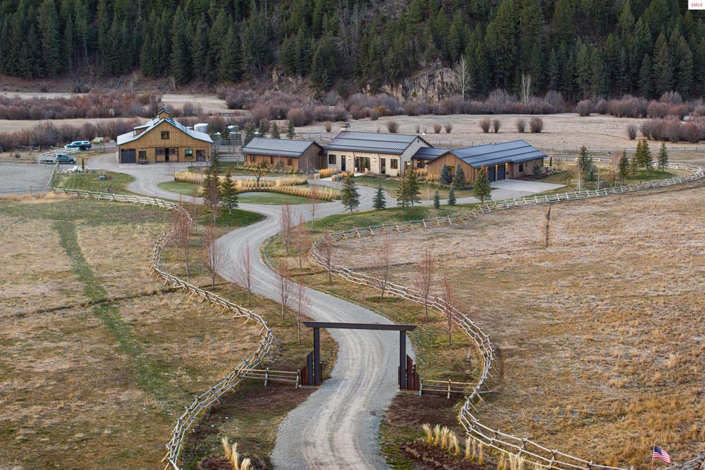 708 E Fork Road, Hailey, ID 83333 photo 87