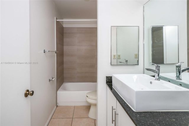 446 SW 113th Way 446, Pembroke Pines, FL 33025