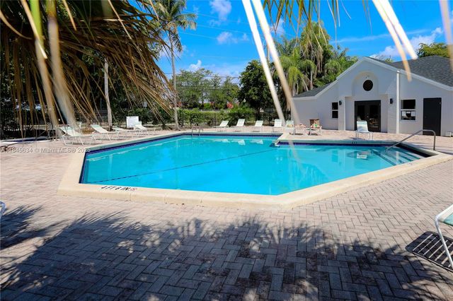 446 SW 113th Way 446, Pembroke Pines, FL 33025