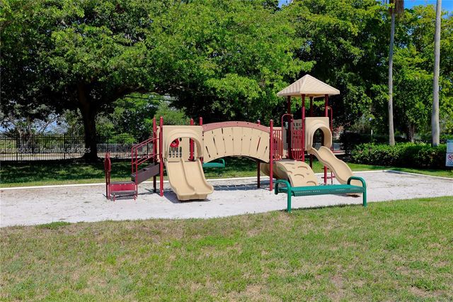 446 SW 113th Way 446, Pembroke Pines, FL 33025