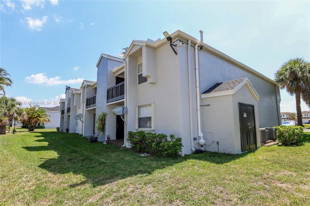 446 SW 113th Way 446, Pembroke Pines, FL 33025