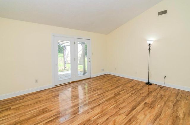 3829 Niagara Drive, Lexington, KY 40517