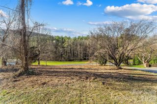 104 Winchester Drive SE, Lenoir, NC 28645