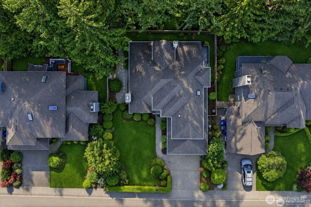4649 244th Place SE, Sammamish, WA 98029