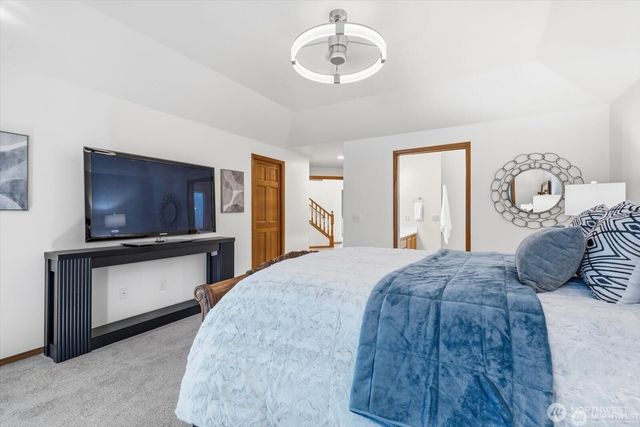 4649 244th Place SE, Sammamish, WA 98029