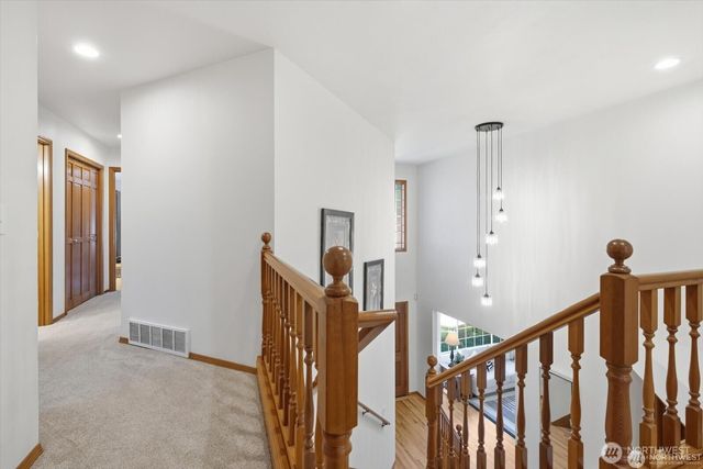 4649 244th Place SE, Sammamish, WA 98029