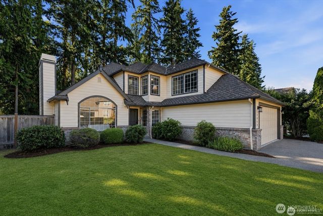 4649 244th Place SE, Sammamish, WA 98029