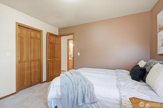 4649 244th Place SE, Sammamish, WA 98029