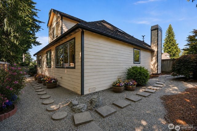 4649 244th Place SE, Sammamish, WA 98029