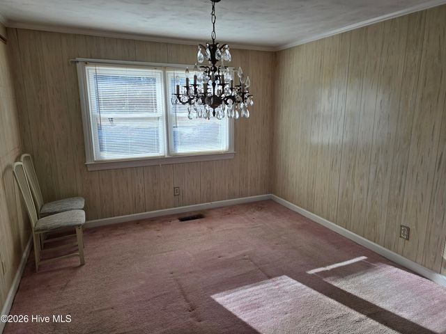 711 Dr Martin Luther King Jr Drive N, Ahoskie, NC 27910