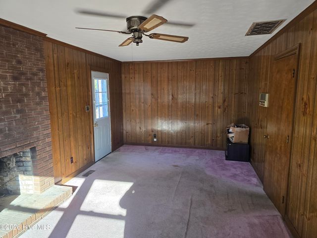 711 Dr Martin Luther King Jr Drive N, Ahoskie, NC 27910