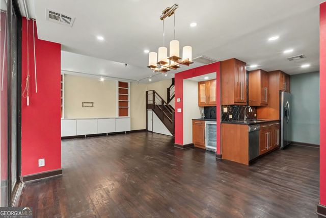 145 15th Street NE 208, Atlanta, GA 30309