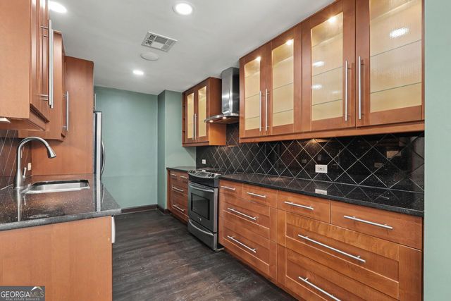 145 15th Street NE 208, Atlanta, GA 30309