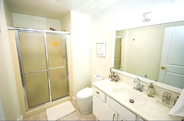 183 Minz Park CIRCLE, West Bend, WI 53095