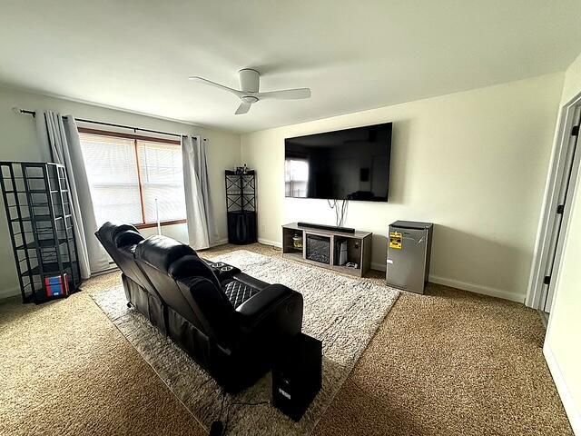 183 Minz Park CIRCLE, West Bend, WI 53095