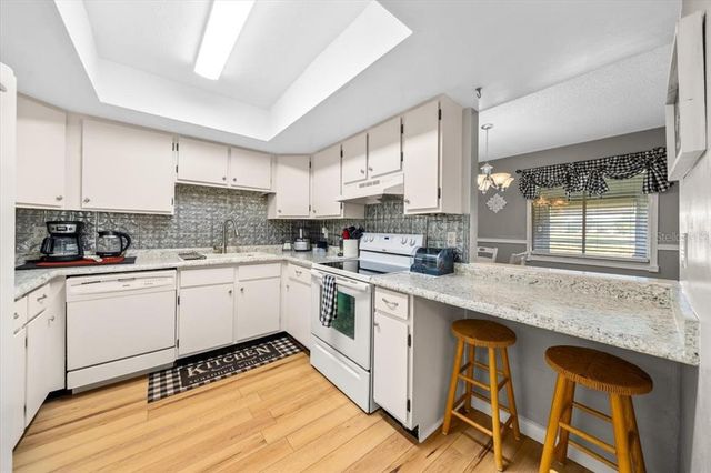 481 MIDWAY DRIVE B, Ocala, FL 34472