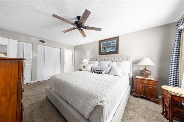 481 MIDWAY DRIVE B, Ocala, FL 34472