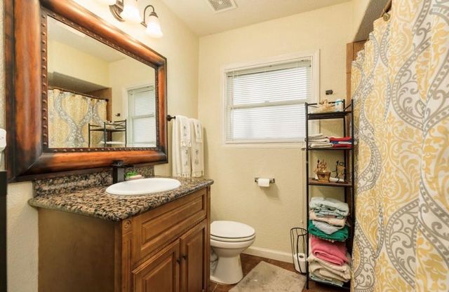 4924 Avenue O, Galveston, TX 77551