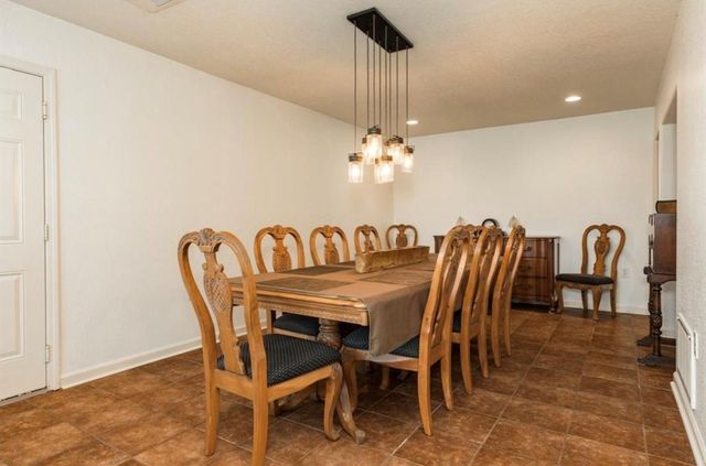 4924 Avenue O, Galveston, TX 77551