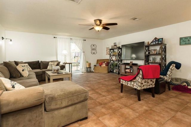 4924 Avenue O, Galveston, TX 77551