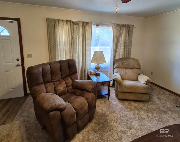 253 Newton Parkway, Evergreen, AL 36401