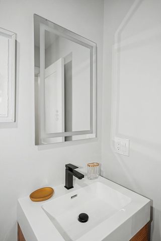 17 Drew Road 17, Belmont, MA 02478