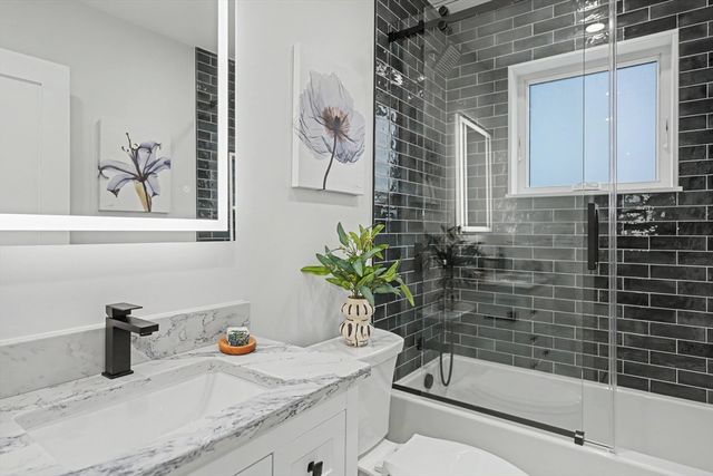 17 Drew Road 17, Belmont, MA 02478