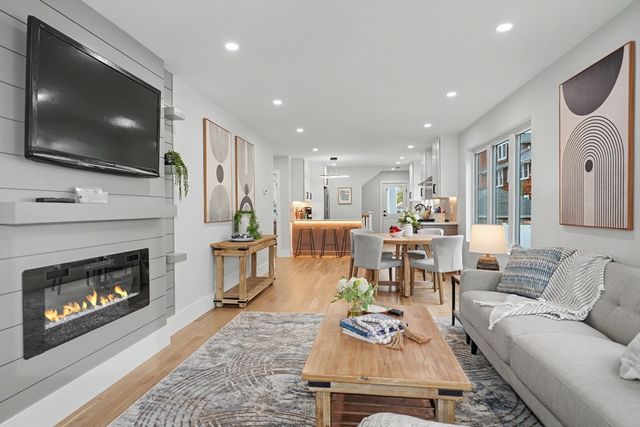 17 Drew Road 17, Belmont, MA 02478