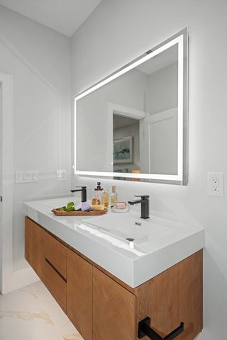 17 Drew Road 17, Belmont, MA 02478