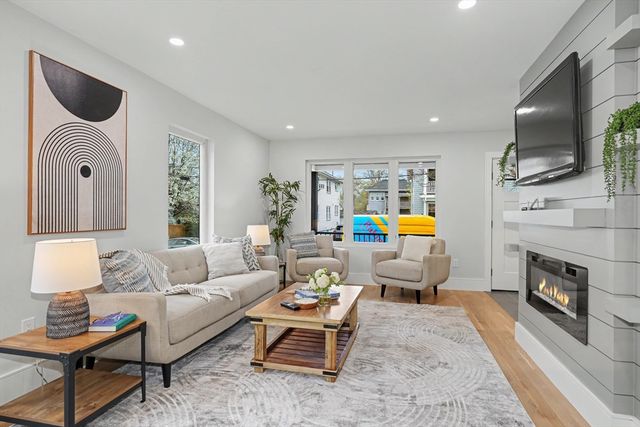 17 Drew Road 17, Belmont, MA 02478