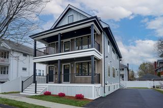 17 Drew Road 17, Belmont, MA 02478