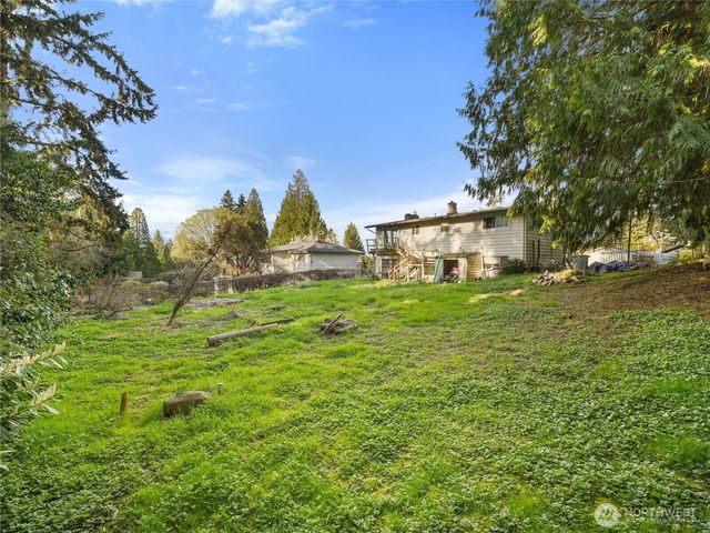 29853 8th Avenue SW, Federal Way, WA 98023