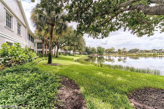 9151 Palmetto Ridge DR 102, Estero, FL 34135