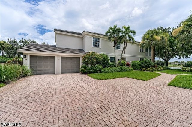 9151 Palmetto Ridge DR 102, Estero, FL 34135