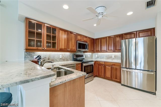 9151 Palmetto Ridge DR 102, Estero, FL 34135