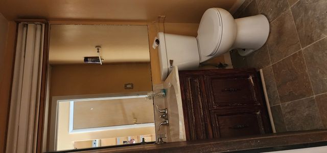 548 Alton Court, Carol Stream, IL 60188