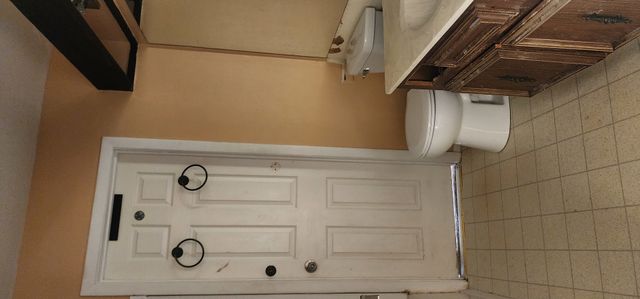 548 Alton Court, Carol Stream, IL 60188