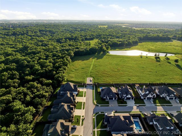 16530 E 43rd Street, Tulsa, OK 74134