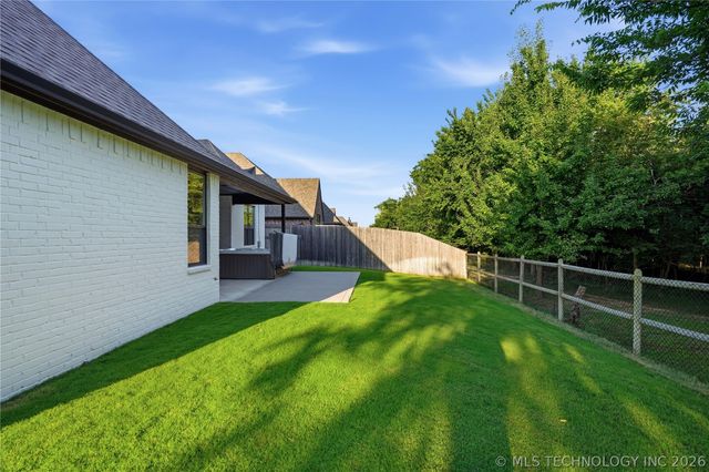 16530 E 43rd Street, Tulsa, OK 74134
