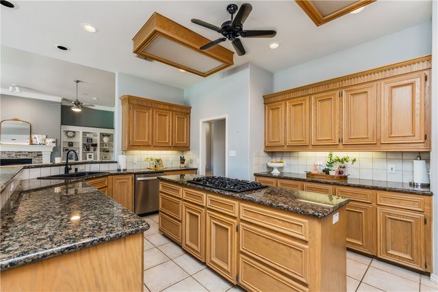 7701 Marissa Dr, Corpus Christi, TX 78414