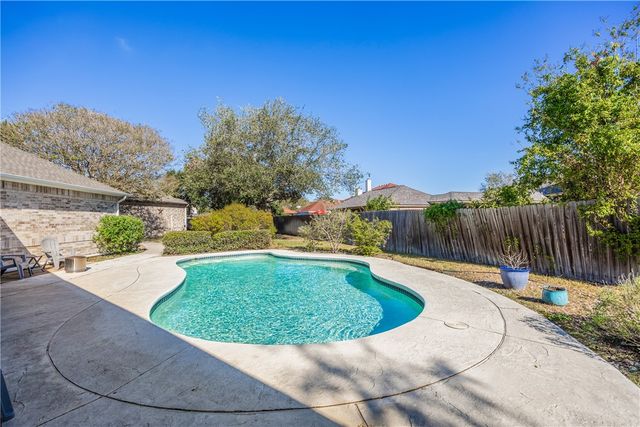 7701 Marissa Dr, Corpus Christi, TX 78414